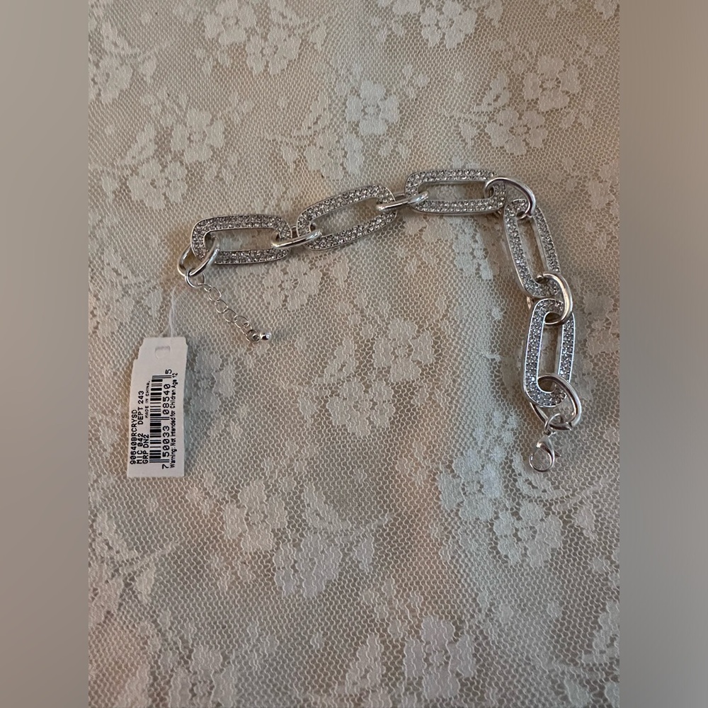 Dillard’s Silver Toned Chain Bracelet New With Tags Open Box - Picture 6 of 6